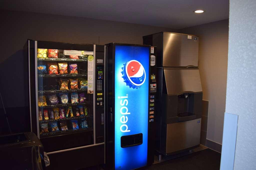 Americinn By Wyndham Glendale Milwaukee Whitefish Bay Номер фото