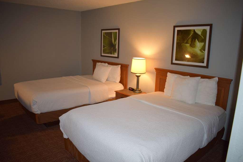 Americinn By Wyndham Glendale Milwaukee Whitefish Bay Удобства фото