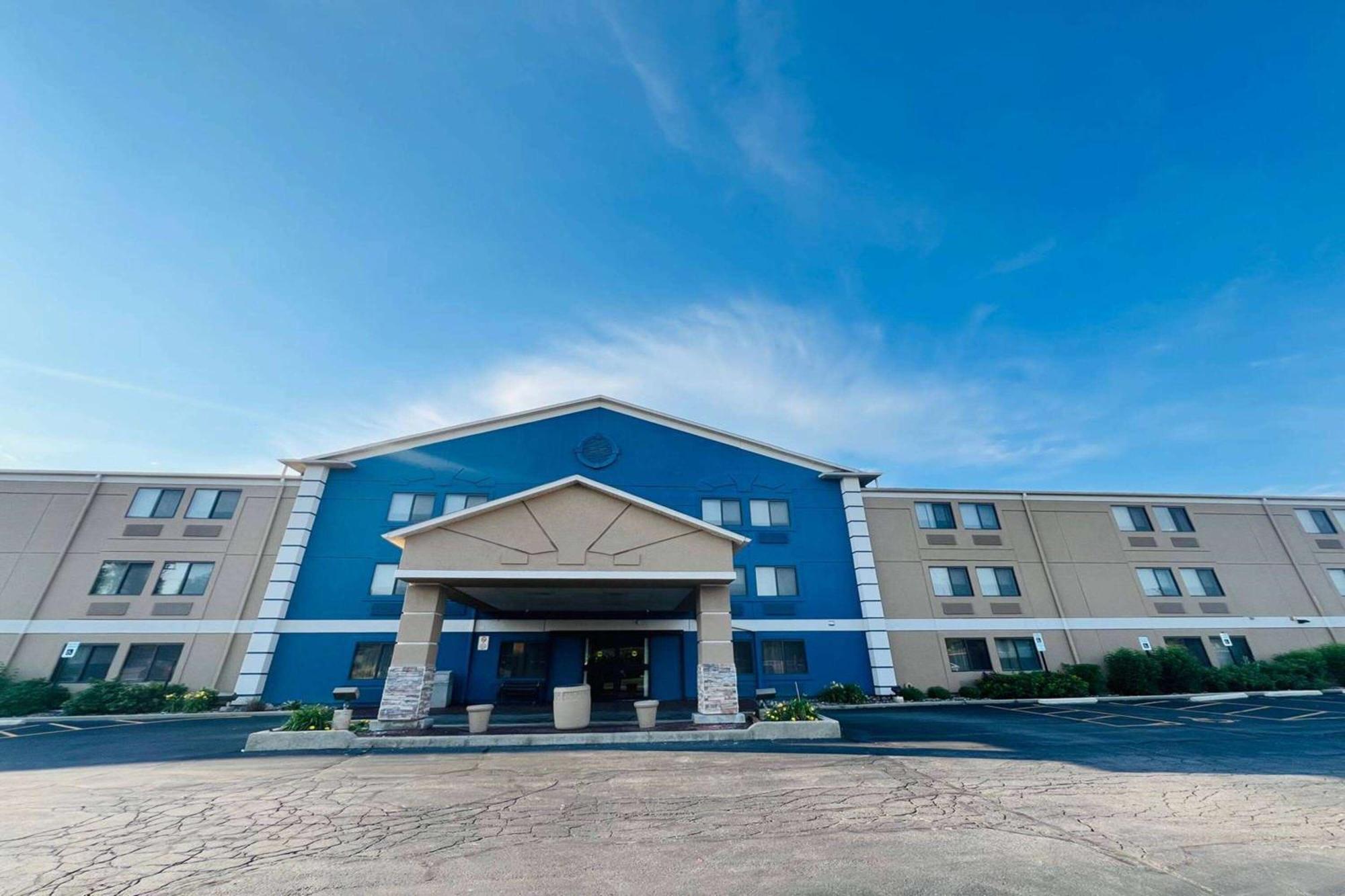 Americinn By Wyndham Glendale Milwaukee Whitefish Bay Экстерьер фото