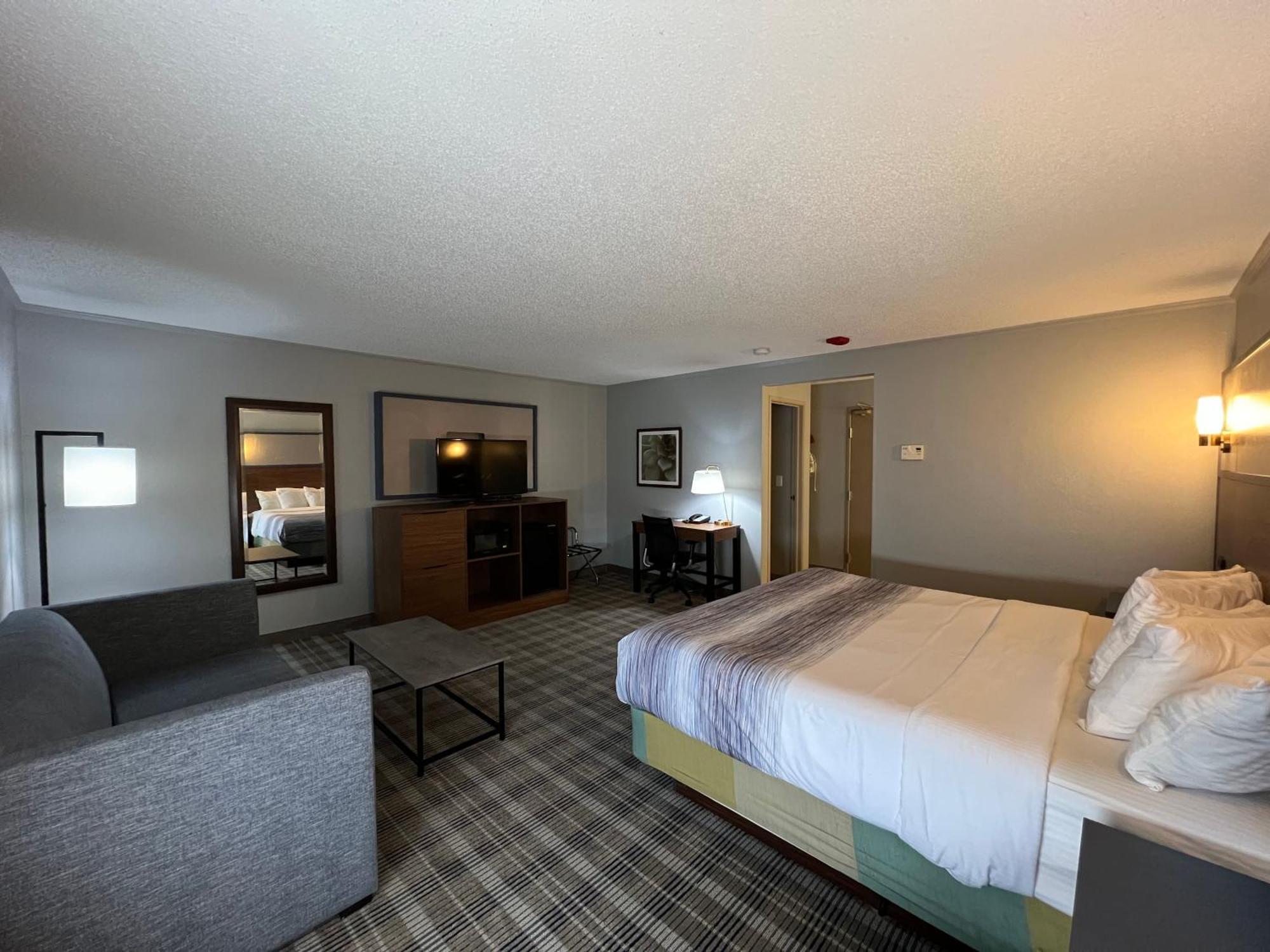 Americinn By Wyndham Glendale Milwaukee Whitefish Bay Экстерьер фото